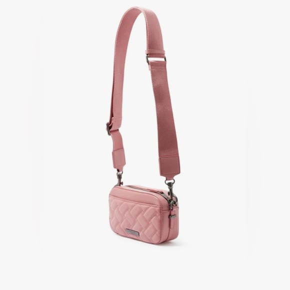 Kurt Geiger London Small Kensington Quilted Pink Leather Camera Bag - Picture 12 of 12